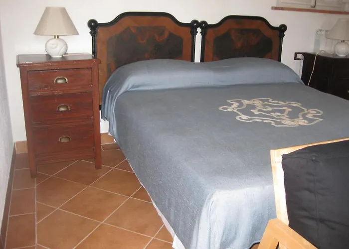 ベッド・アンド・ブレックファスト Al Bric 4*